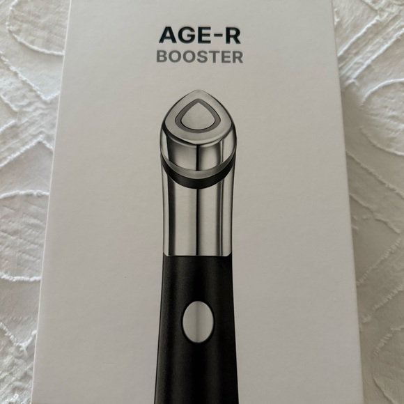 medicube Other - NEW Medicube Device Age R Booster H